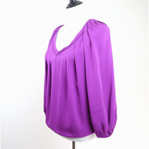 Diane Von Furstenberg Size 4 Silk Cahil Blouse Top Purple Gardenia